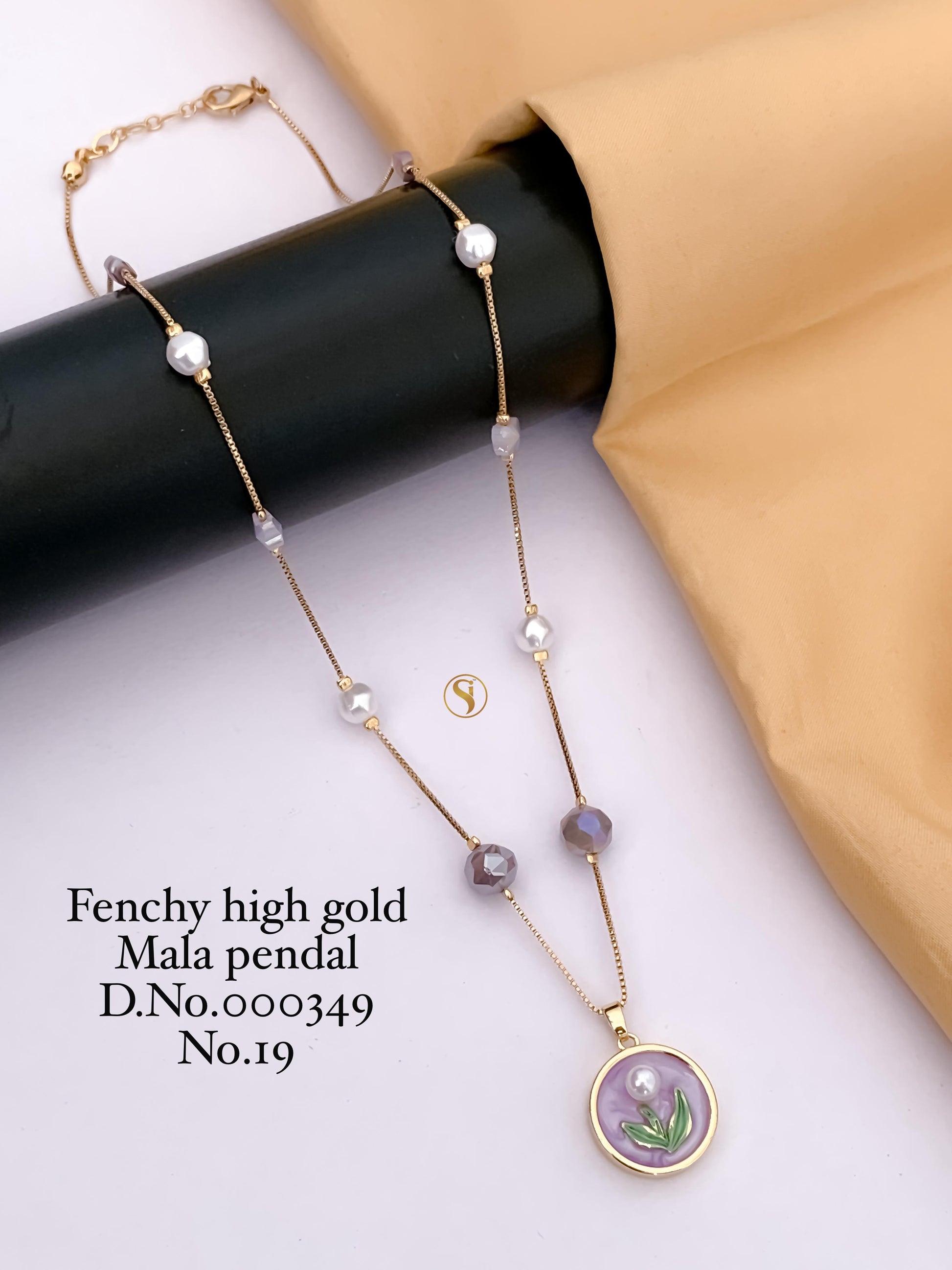 Fancy High Gold Mala Pandant_349