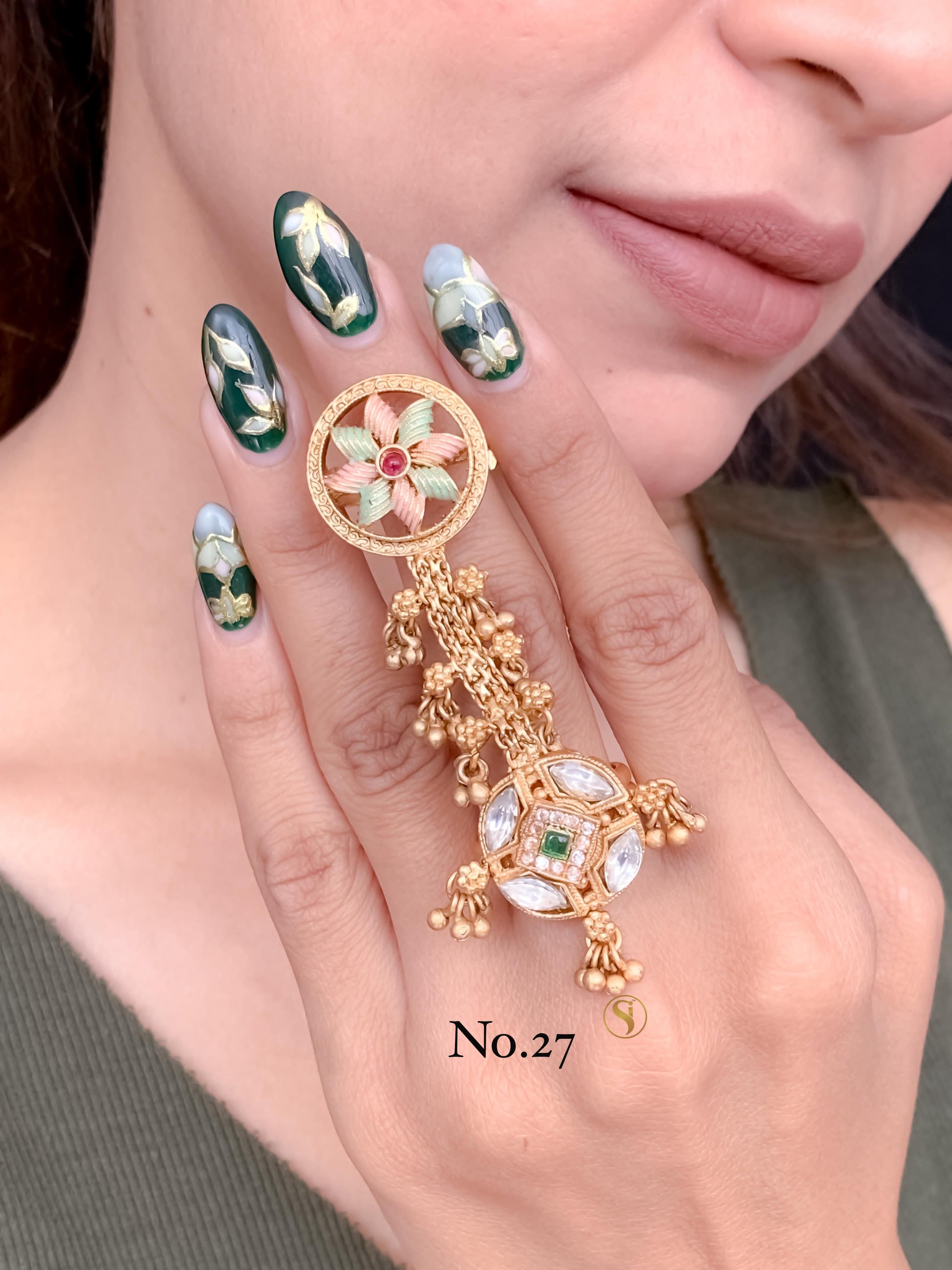 Finger Ring