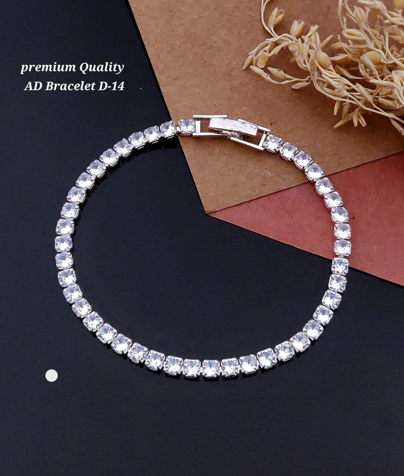 Bracelet