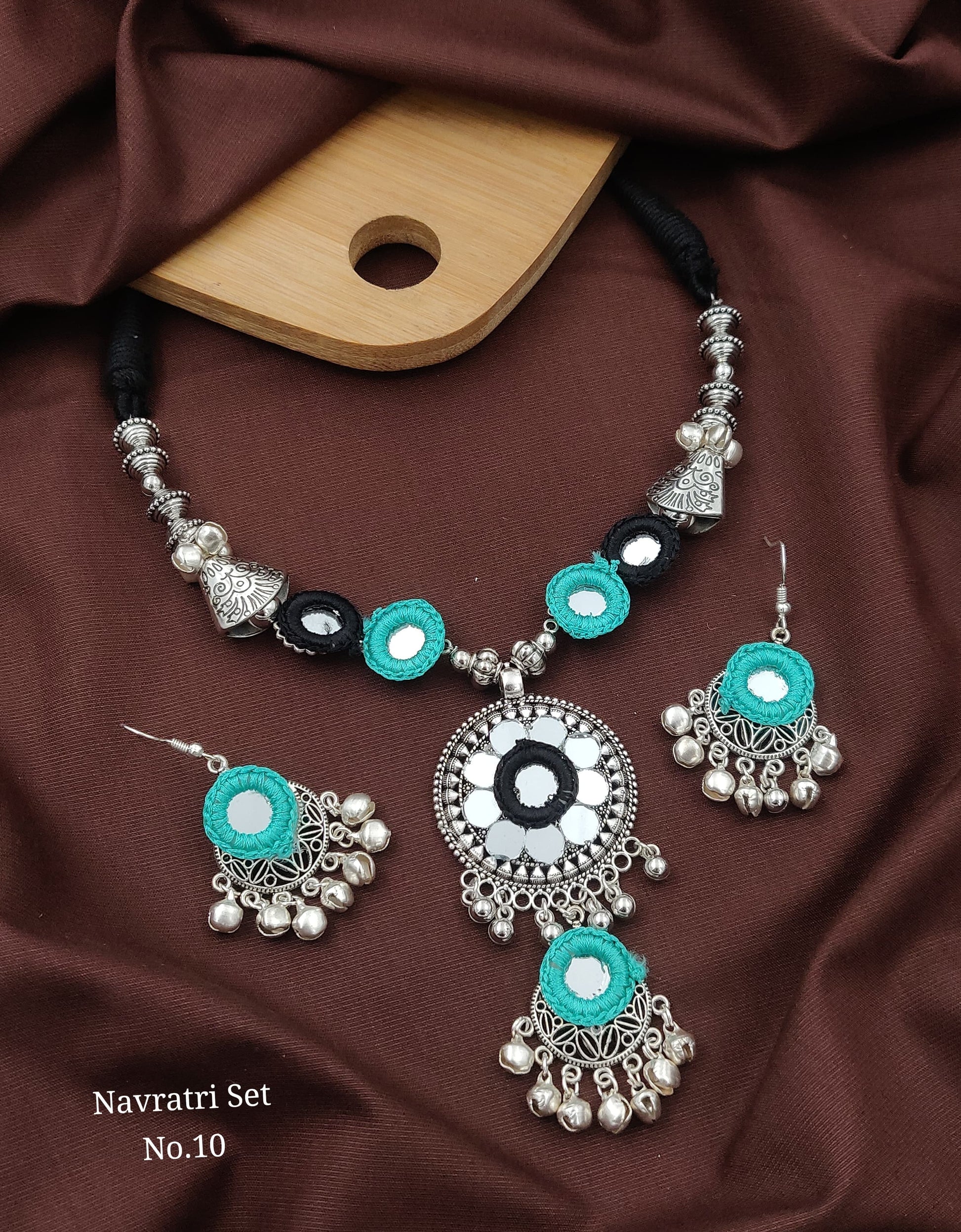 Navratri haar