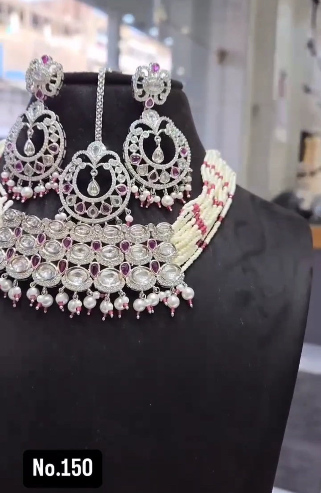 Antique jewel_150