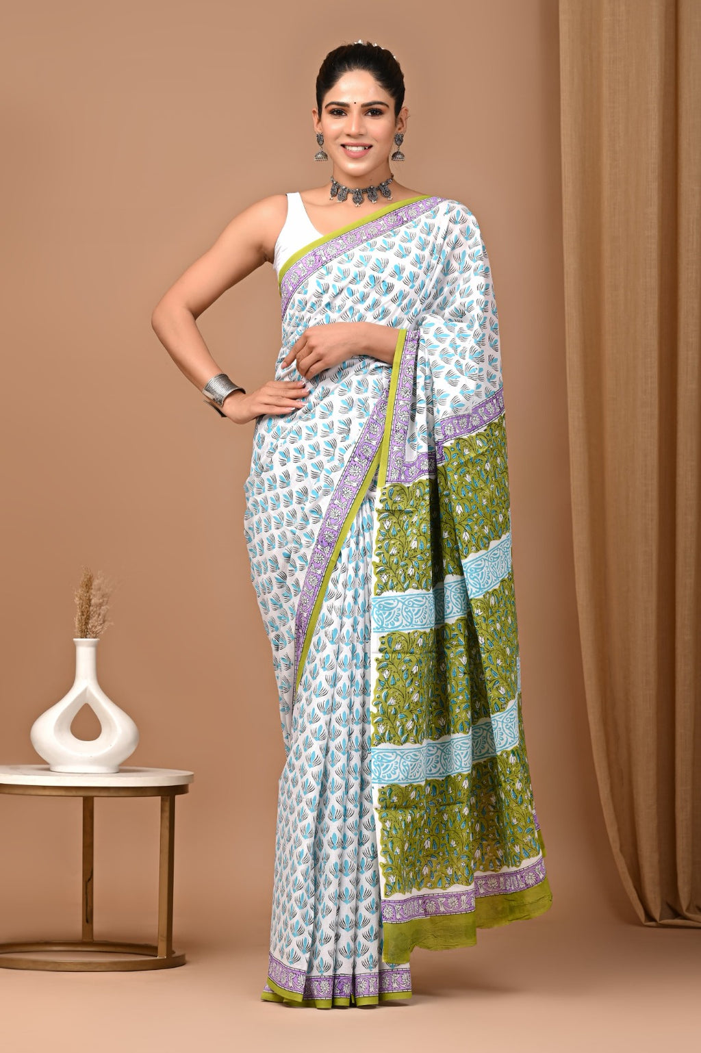 Hand blocked Pure Mulmul saree_RFT