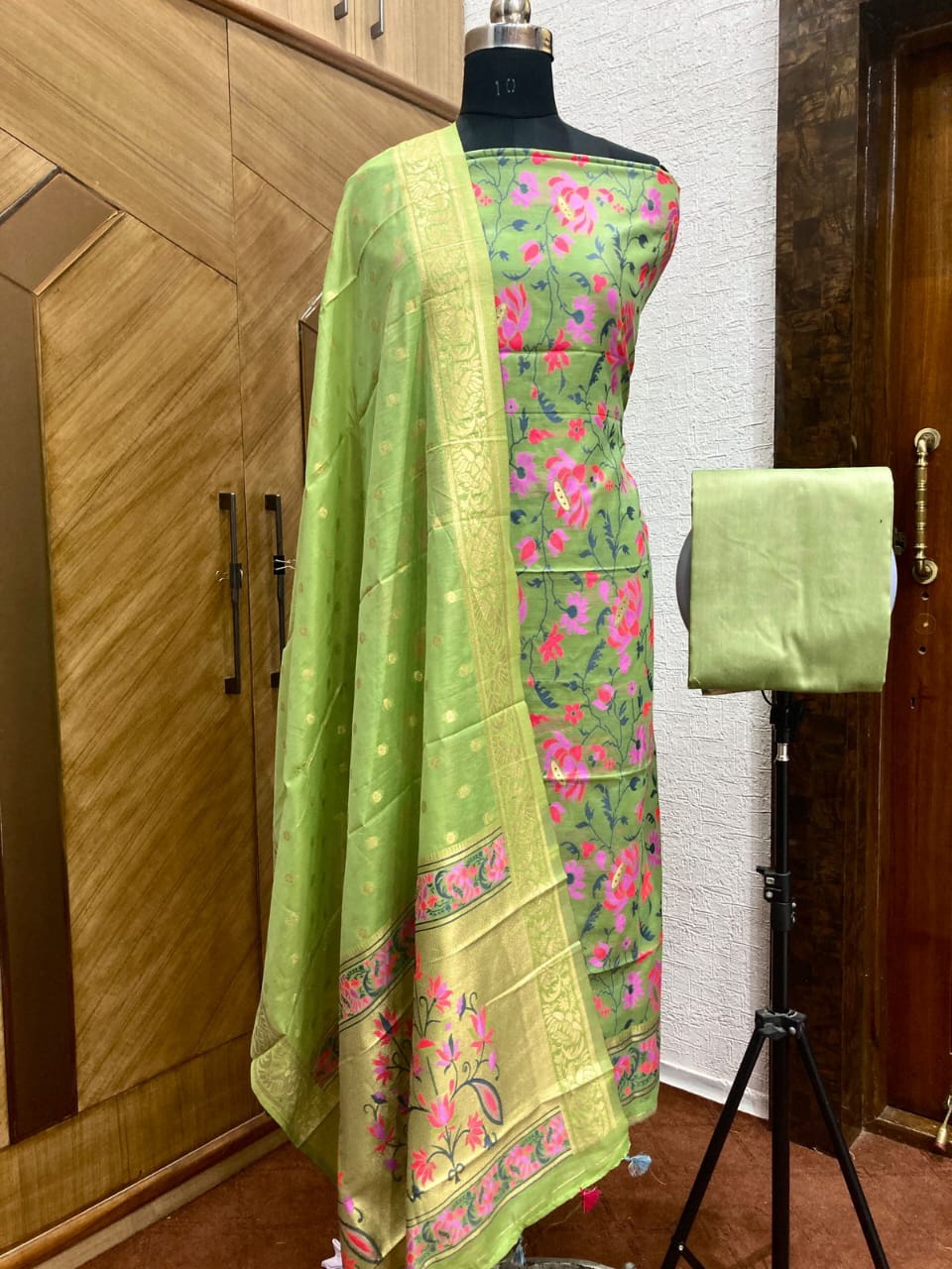 Dress Materials_TF1001