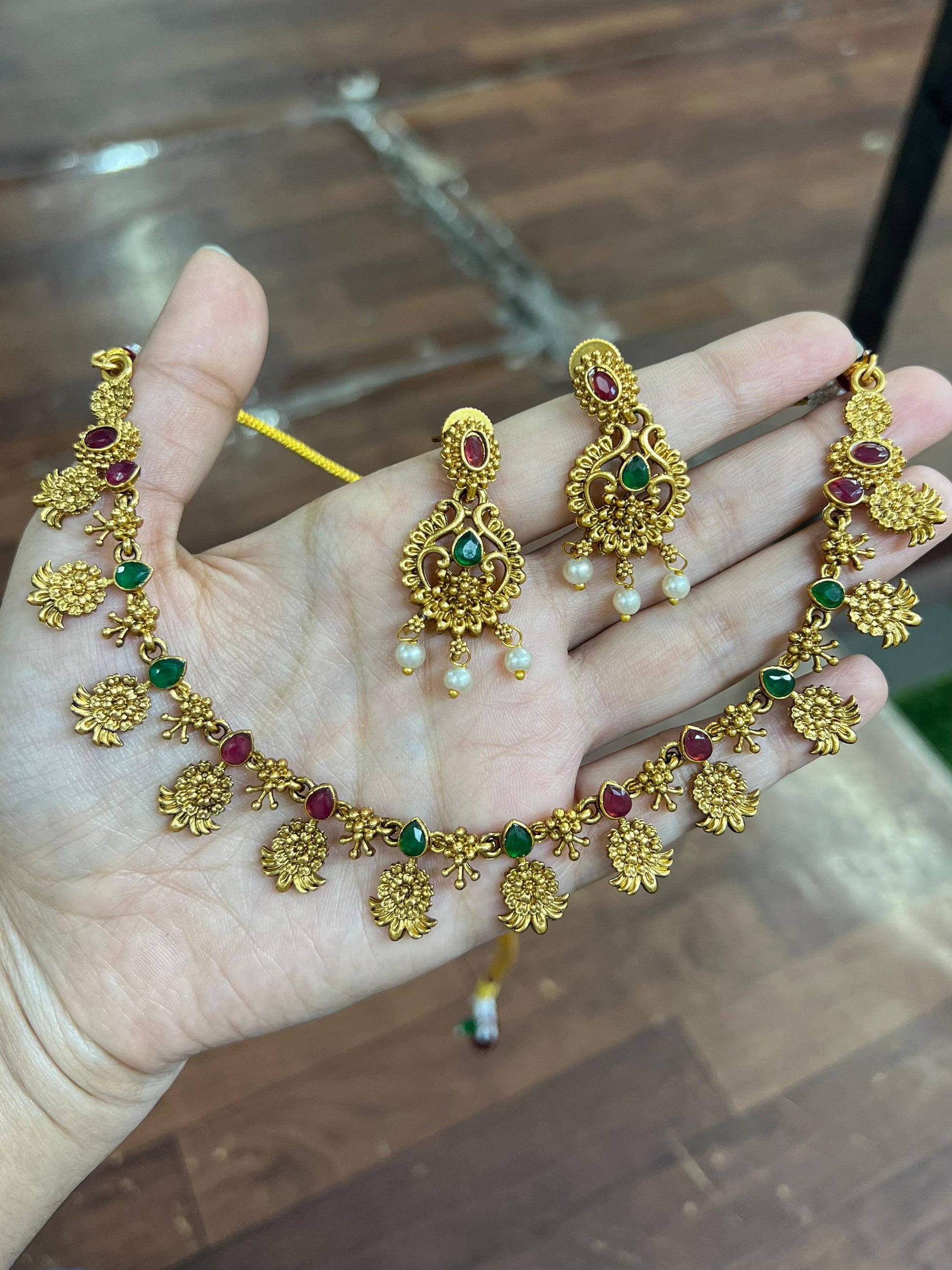 Traditional multi colour necklace set