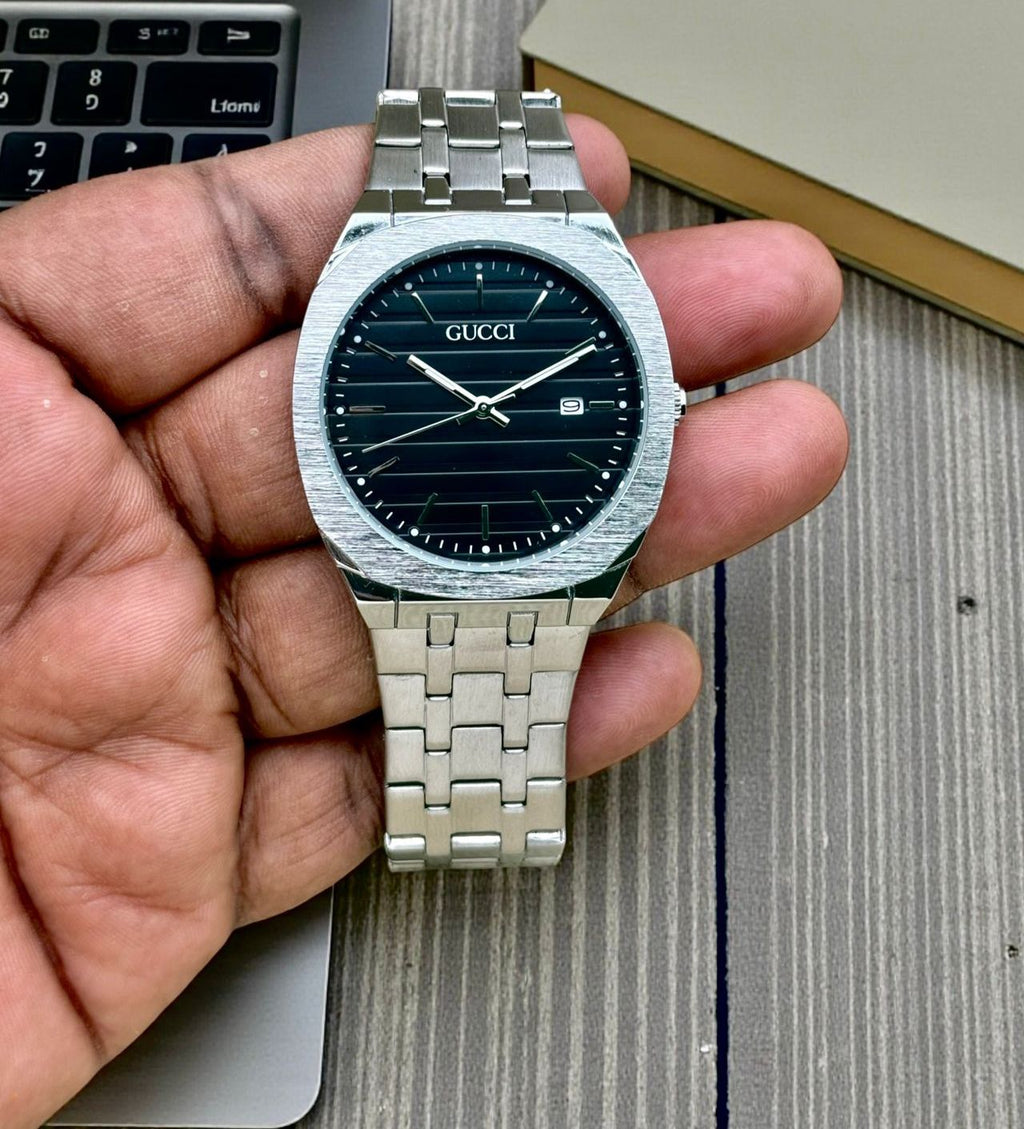 Slim watch