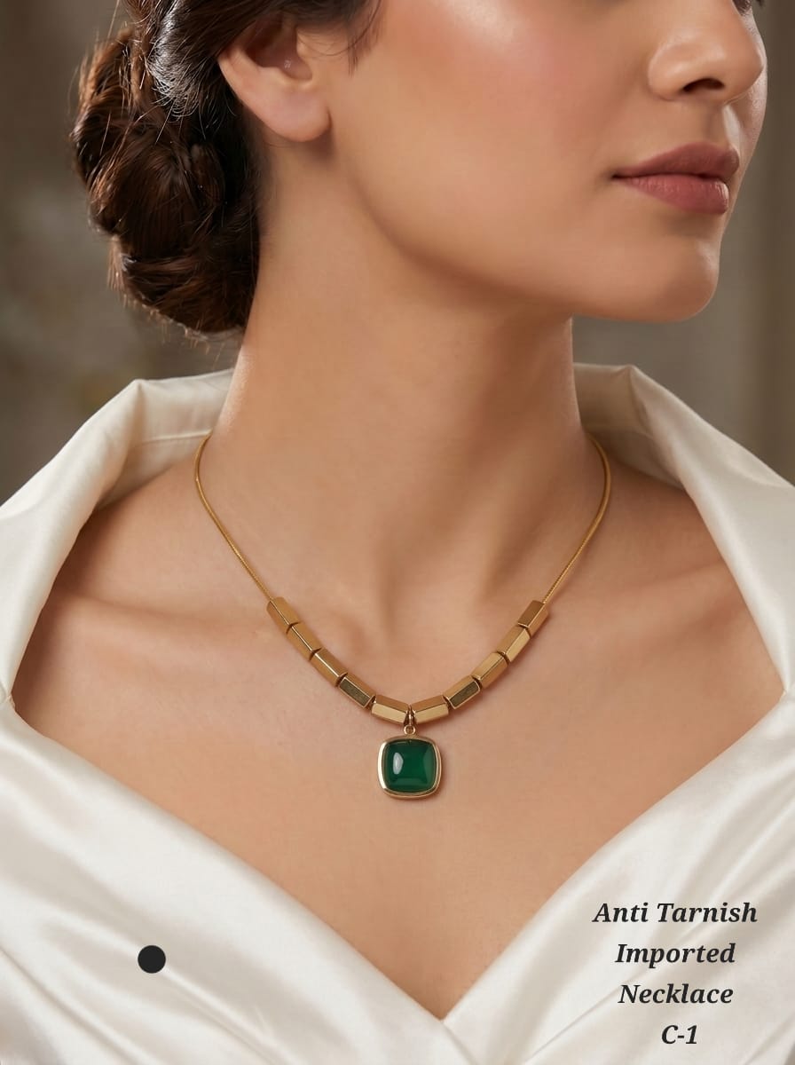 Simple stoned chain