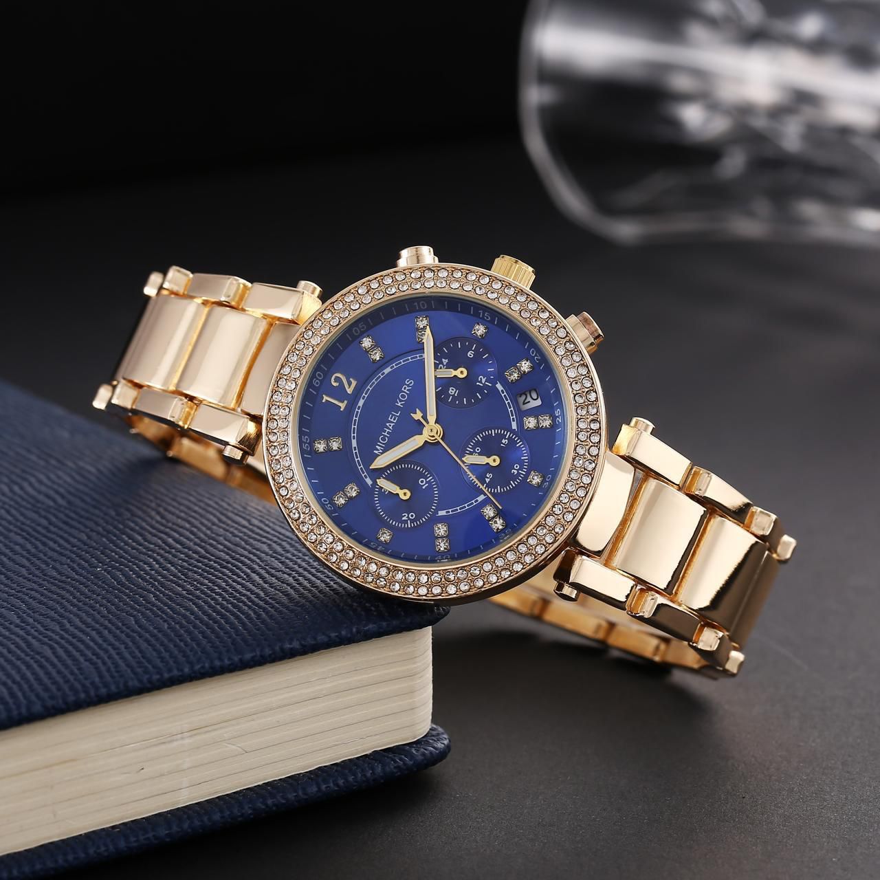 Ladies watch (CRONO)