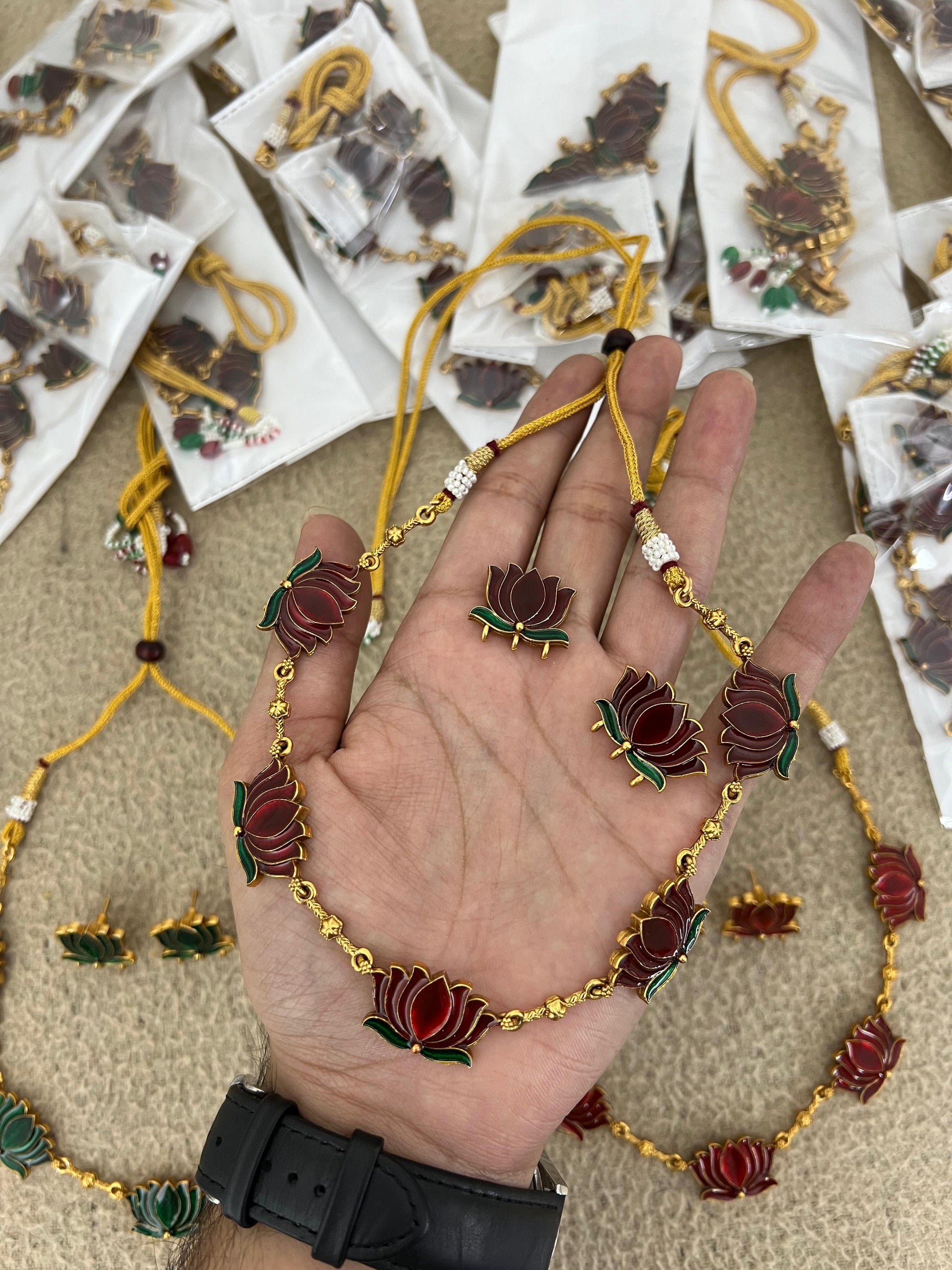 Lotus jewellery set
