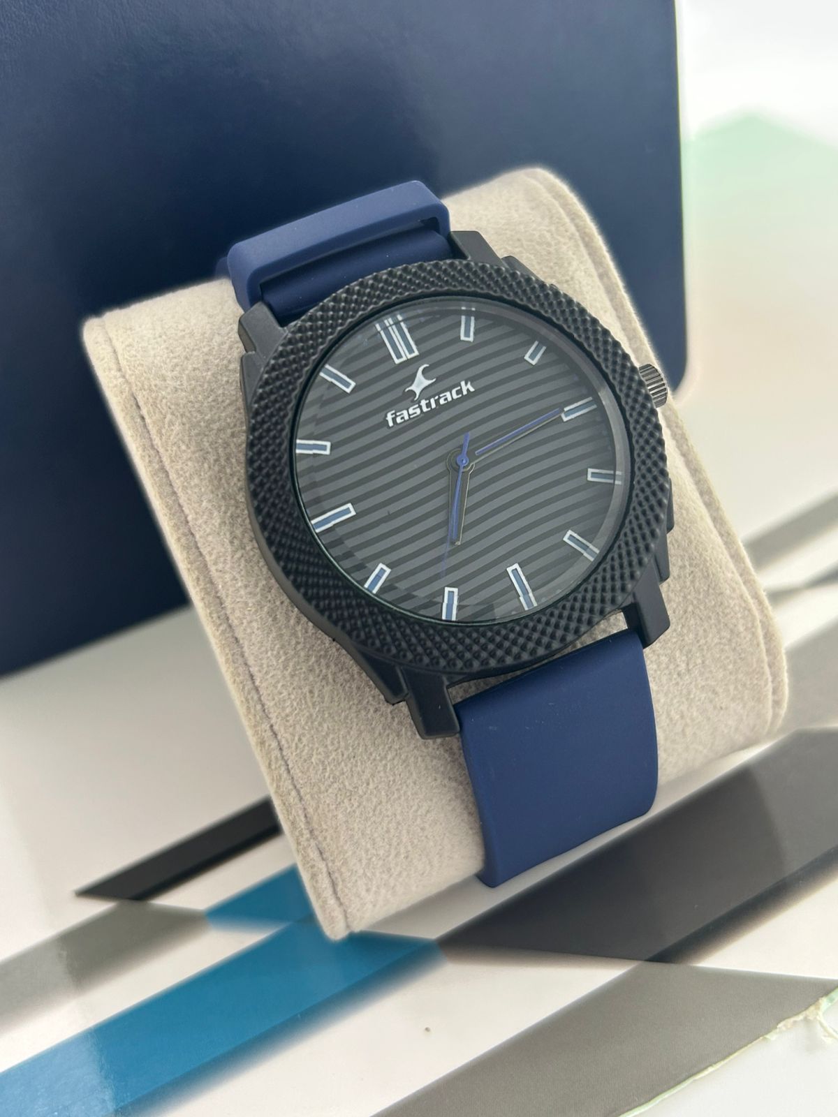 Men's watch