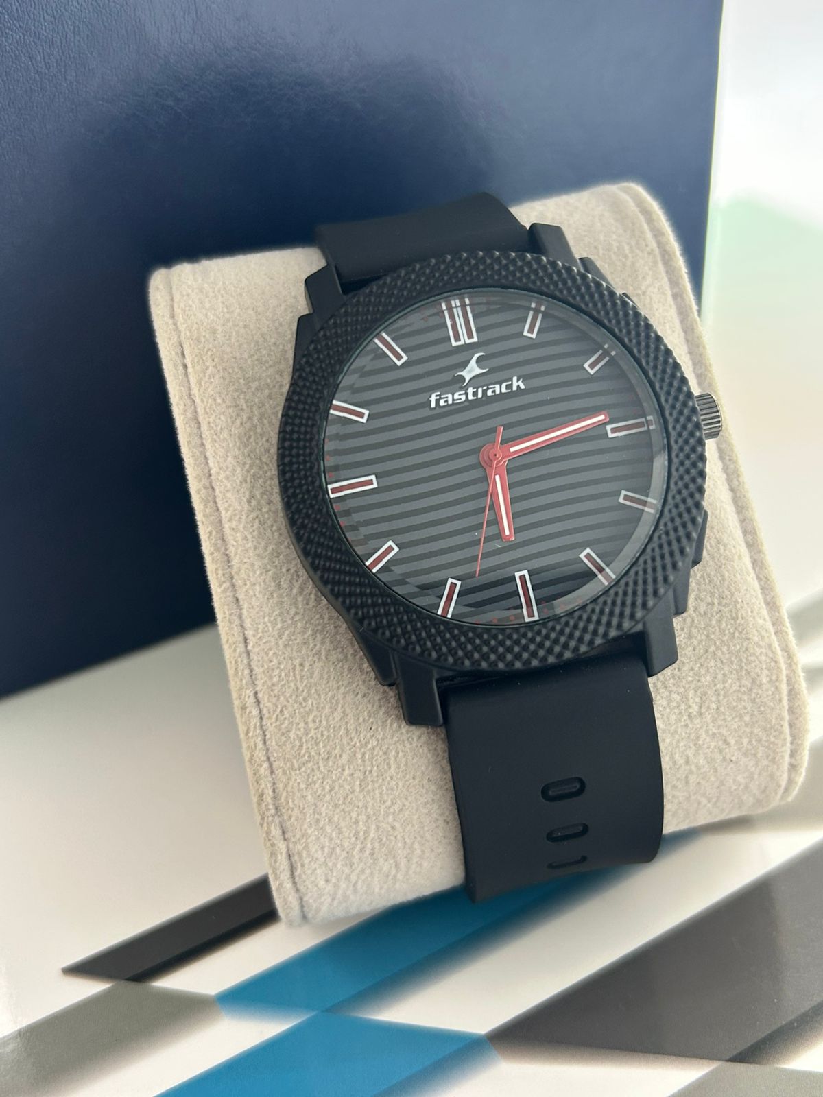 Men's watch