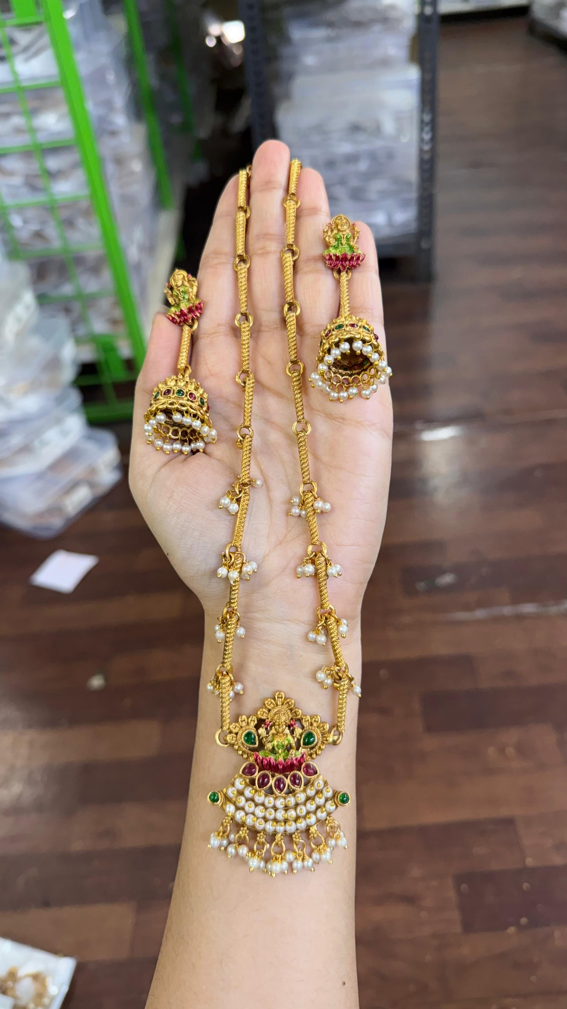 Traditional earrings
