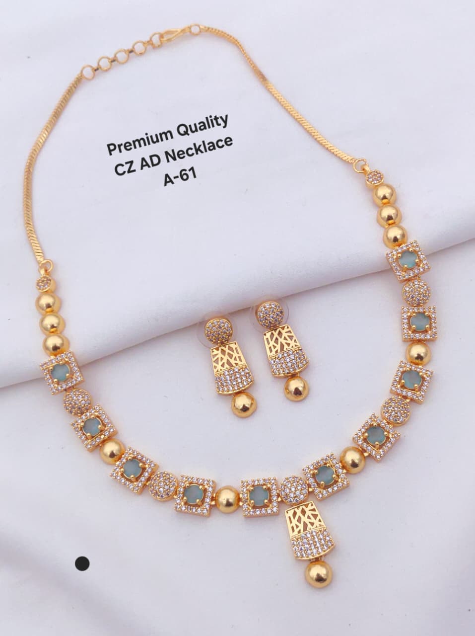 Simple chain