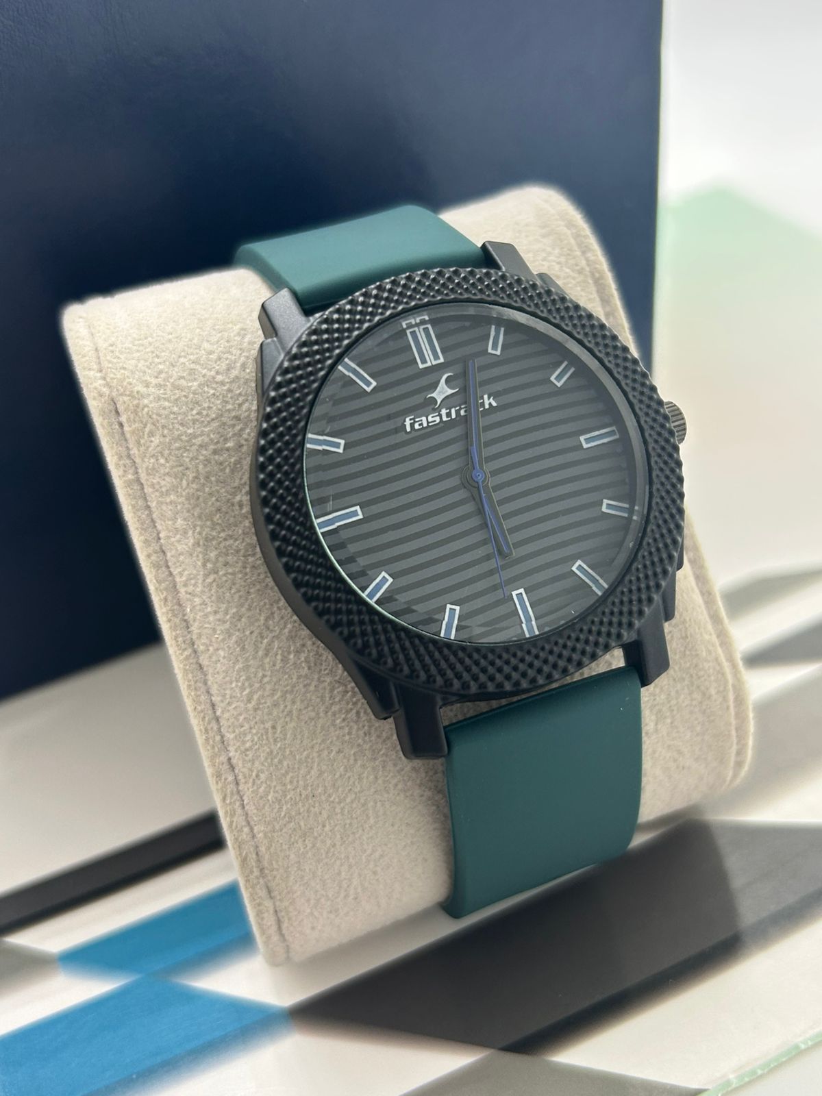 Men's watch