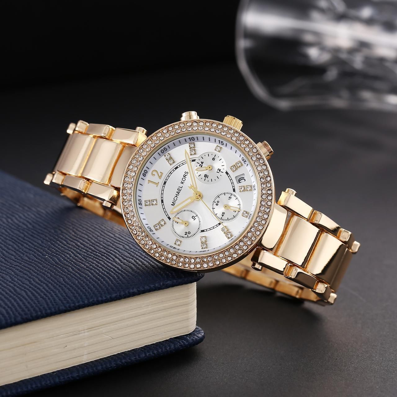 Ladies watch (CRONO)