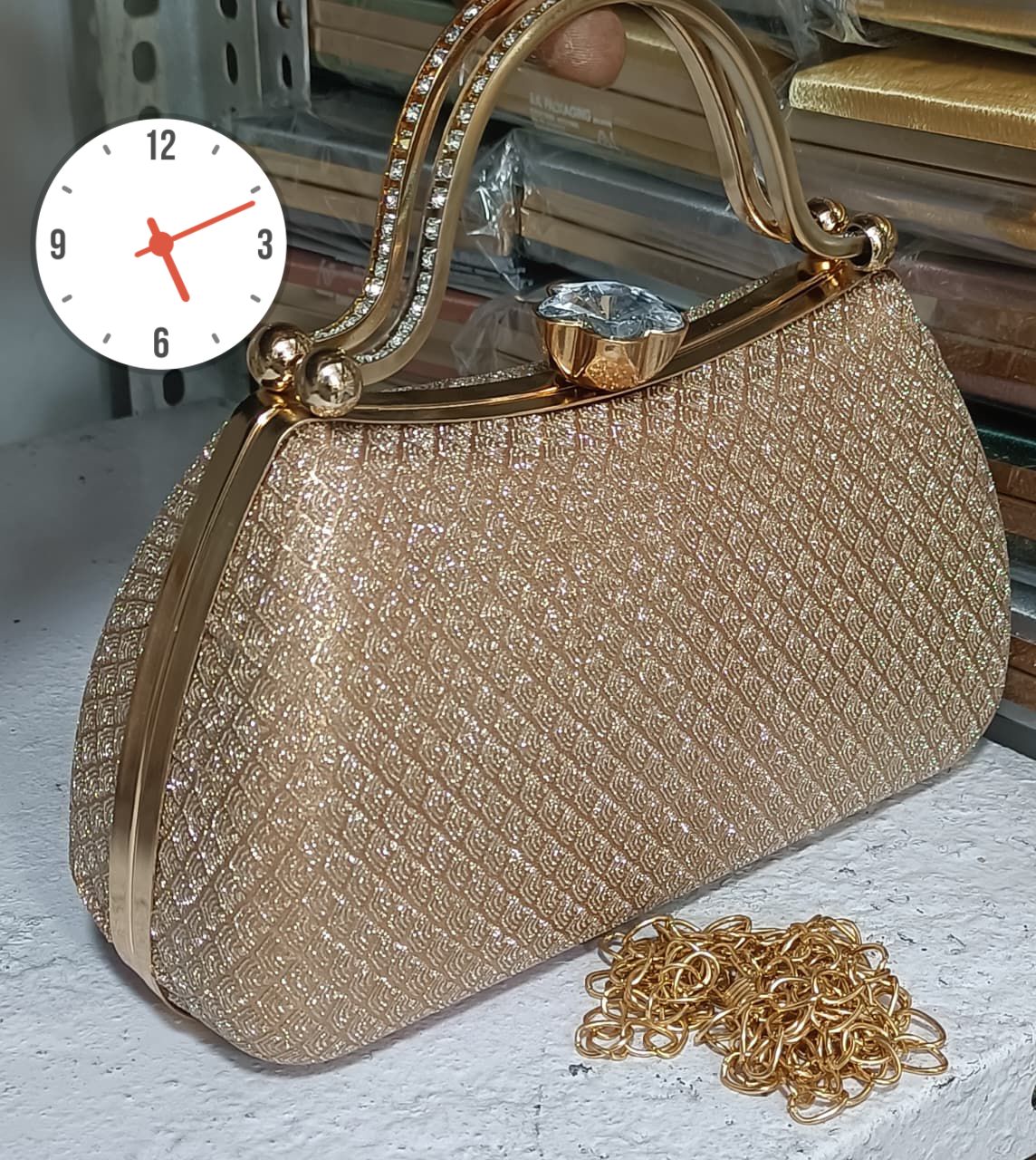 Bridal clutch